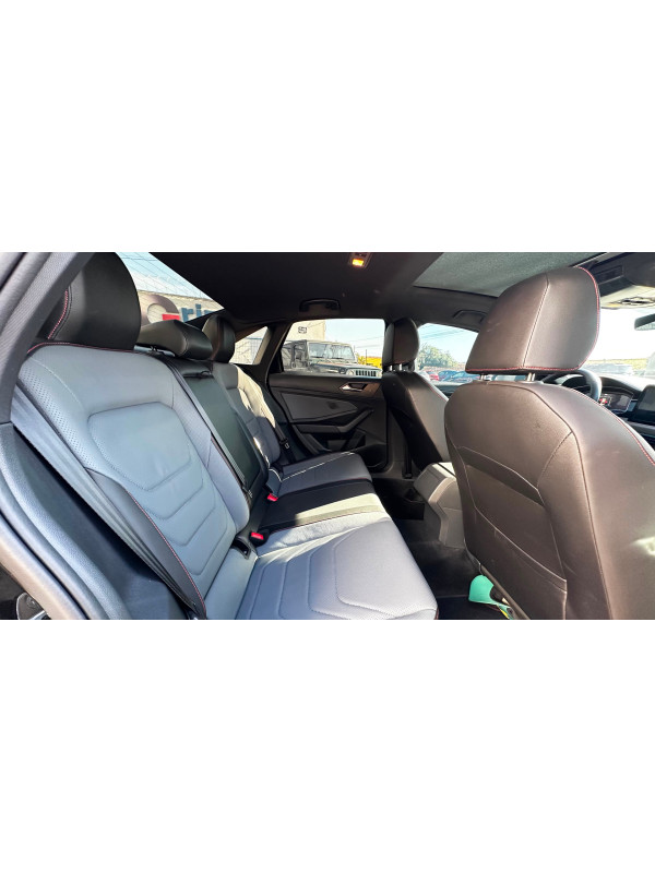 VOLKSWAGEN Jetta 2.0 4P 350 TSI GLI AUTOMÁTICO DSG