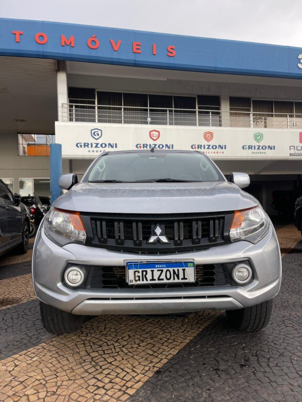 MITSUBISHI L 200 Triton 2.4 16V SPORT GL CABINE DUPLA TURBO DIESEL