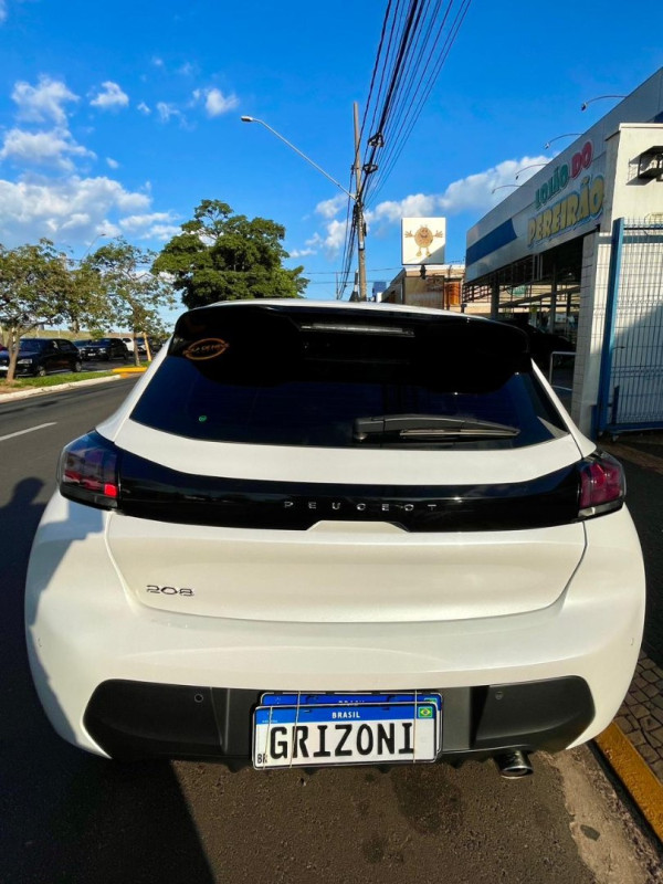 PEUGEOT 208 1.0 4P FLEX FIREFLY STYLE