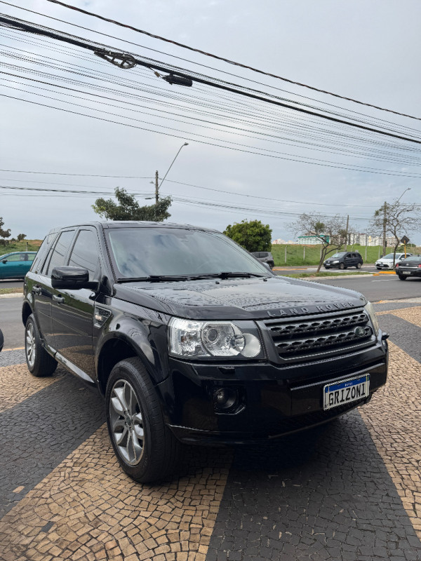 LAND ROVER Freelander 2 3.2 24V I6 4P SE AUTOMÁTICO