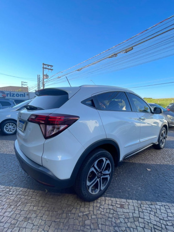 HONDA HR-V 1.8 16V 4P TOURING FLEX AUTOMÁTICO CVT