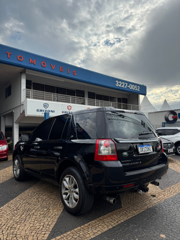 LAND ROVER Freelander 2 3.2 24V I6 4P SE AUTOMÁTICO