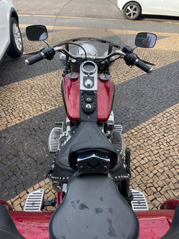 HARLEY DAVIDSON Softail Heritage Classic 1450