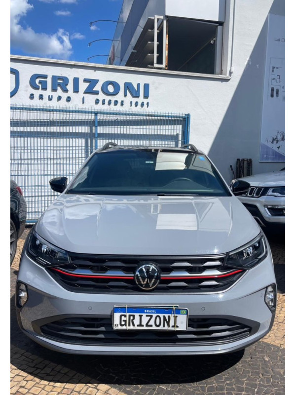 VOLKSWAGEN Nivus 1.0 4P FLEX 200 TSI HIGHLINE TURBO AUTOMÁTICO
