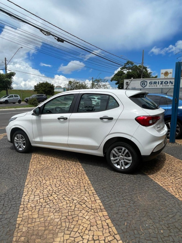 FIAT Argo 1.0 4P FLEX FIREFLY