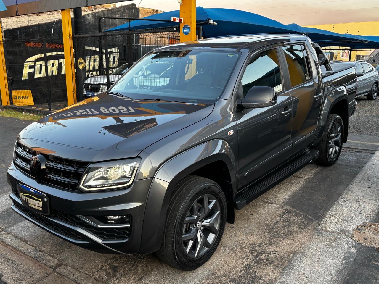 Amarok 3.0 V6 CABINE DUPLA HIGHLINE 4X4 TURBO INTERCOOLER AUTOMÁTICO