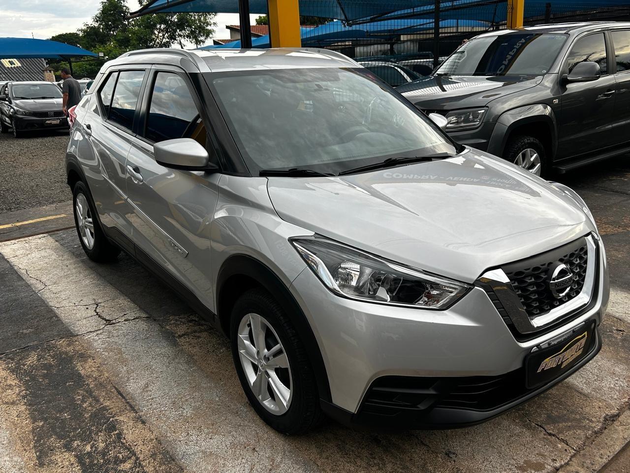 Kicks 1.6 16V 4P FLEX SV X-TRONIC AUTOMÁTICO CVT