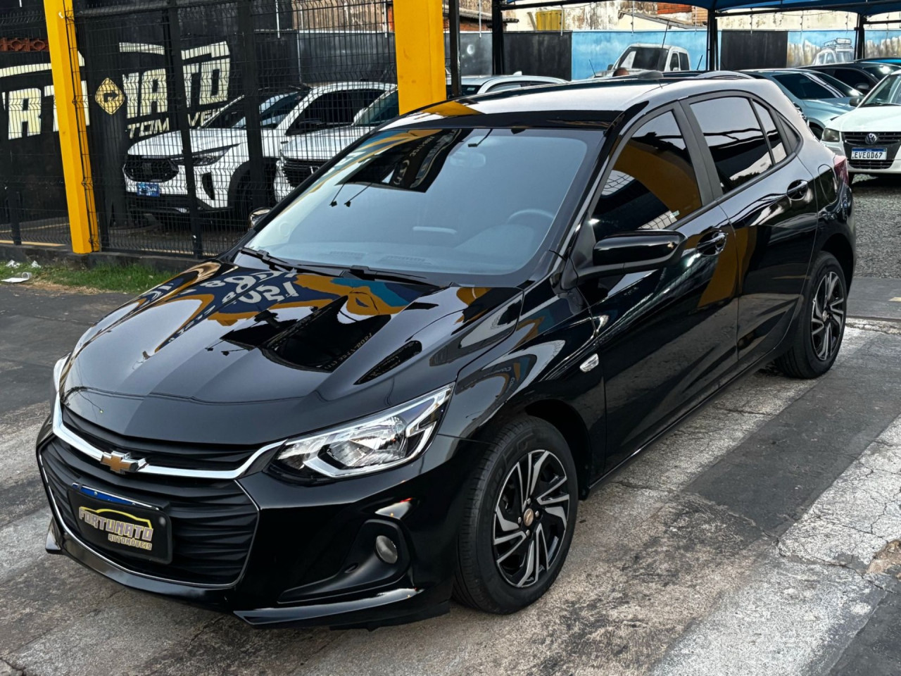 Onix Hatch