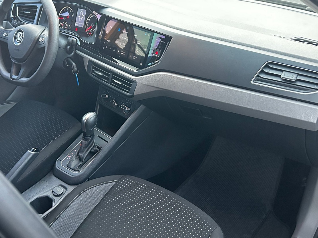 Virtus 1.0 4P 200 TSI FLEX COMFORTLINE AUTOMÁTICO