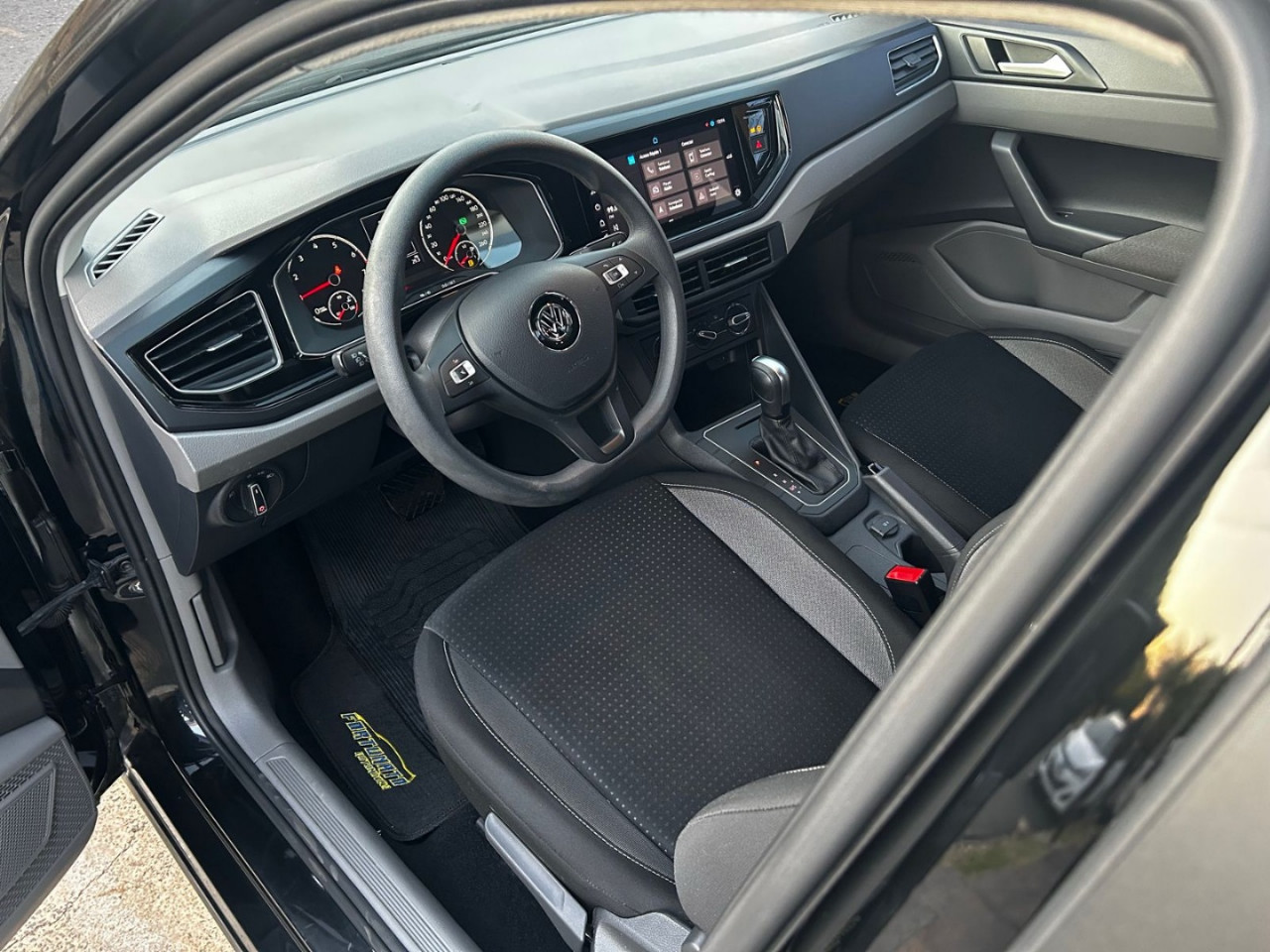 Virtus 1.0 4P 200 TSI FLEX COMFORTLINE AUTOMÁTICO
