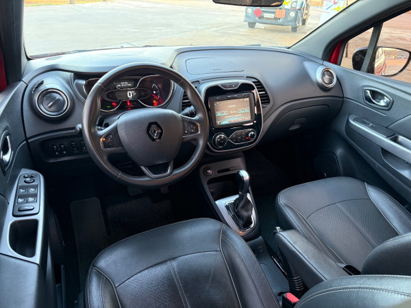 RENAULT Captur 1.6 16V 4P FLEX BOSE AUTOMÁTICO