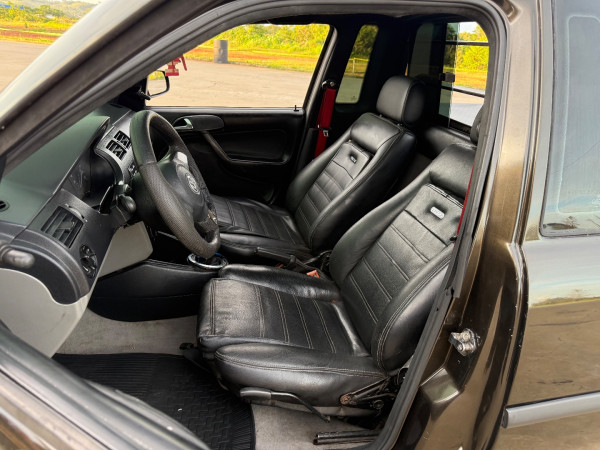 VOLKSWAGEN Saveiro 1.8 G3 PLUS