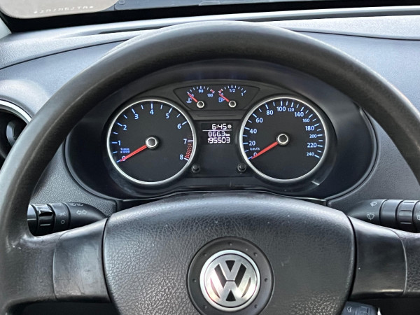 VOLKSWAGEN Voyage 1.6 4P FLEX