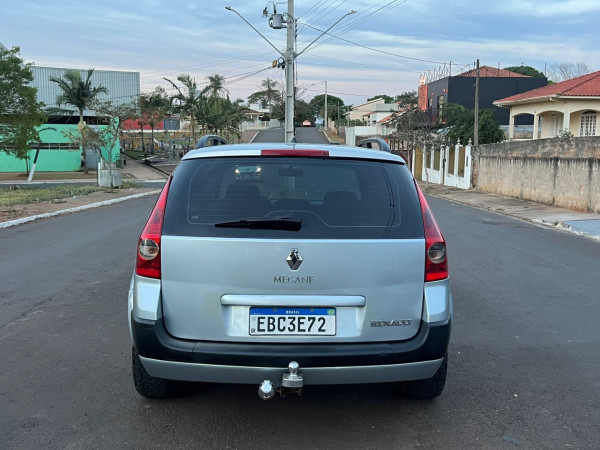 RENAULT Megane Grand Tour 1.6 16V 4P FLEX DYNAMIQUE