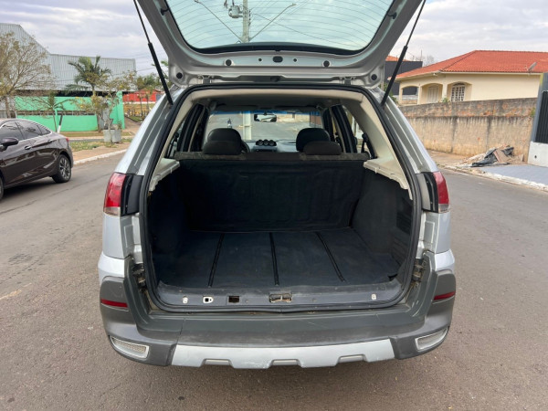 FIAT Palio Weekend 1.8 4P FLEX ADVENTURE LOCKER