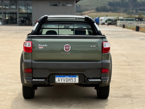 FIAT Strada 1.8 16V FLEX ADVENTURE LOCKER CABINE DUPLA