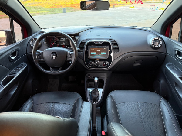 RENAULT Captur 1.6 16V 4P FLEX BOSE AUTOMÁTICO