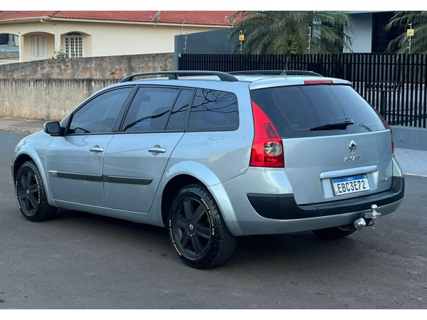 RENAULT Megane Grand Tour 1.6 16V 4P FLEX DYNAMIQUE