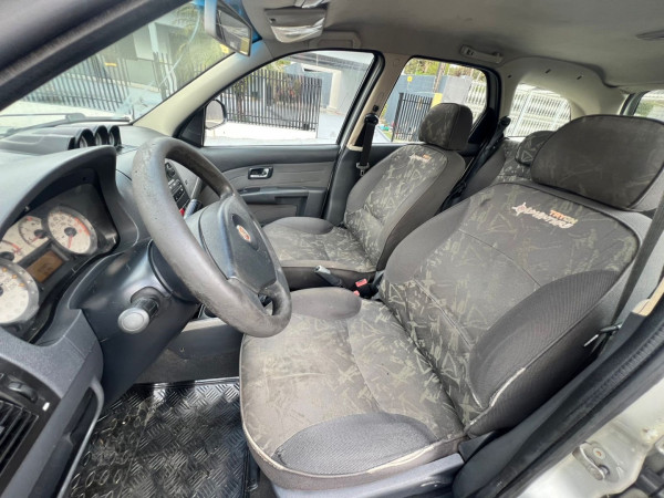 FIAT Palio Weekend 1.8 4P FLEX ADVENTURE LOCKER