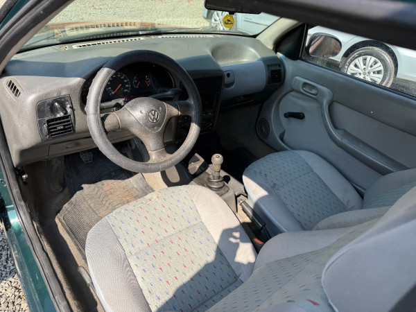 VOLKSWAGEN Gol 1.6 MI CL