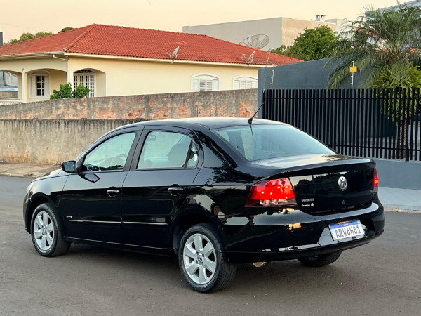 VOLKSWAGEN Voyage 1.6 4P FLEX