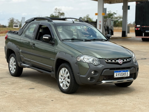 FIAT Strada 1.8 16V FLEX ADVENTURE LOCKER CABINE DUPLA