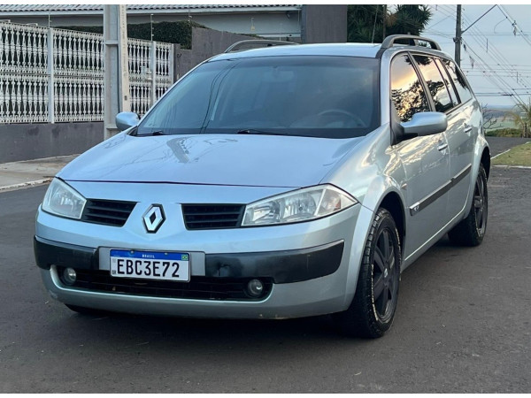 RENAULT Megane Grand Tour 1.6 16V 4P FLEX DYNAMIQUE