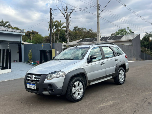 Palio Weekend 1.8 4P FLEX ADVENTURE LOCKER