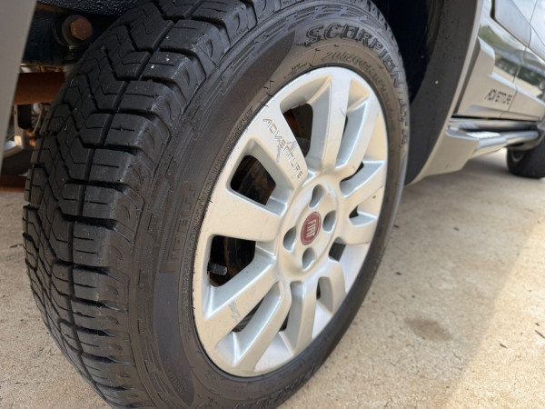 FIAT Strada 1.8 16V FLEX ADVENTURE LOCKER CABINE DUPLA