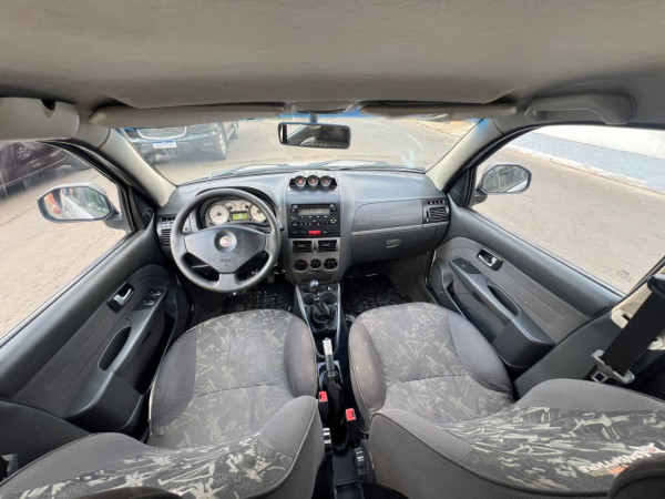 FIAT Palio Weekend 1.8 4P FLEX ADVENTURE LOCKER