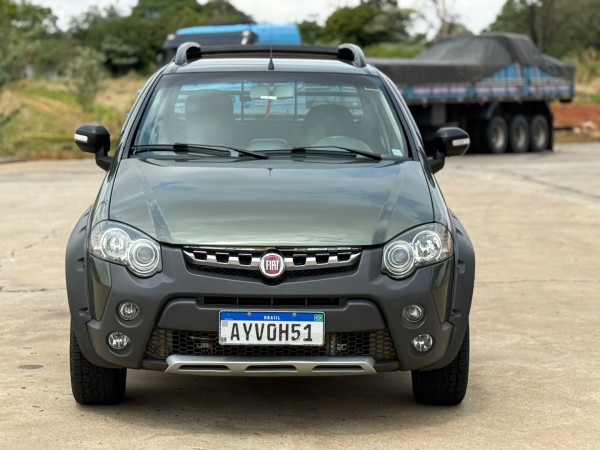 FIAT Strada 1.8 16V FLEX ADVENTURE LOCKER CABINE DUPLA