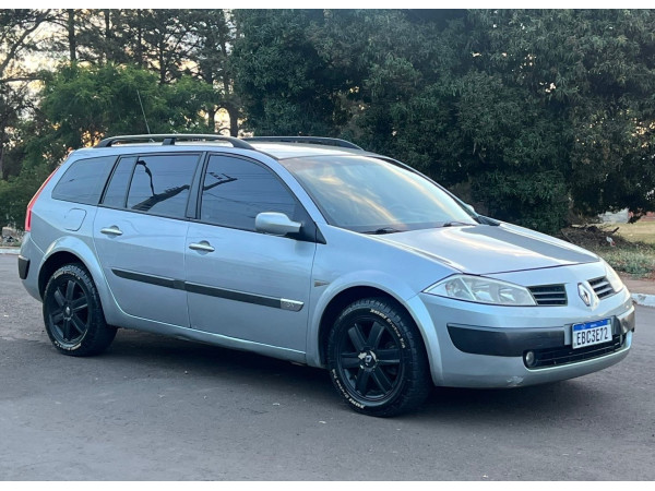 RENAULT Megane Grand Tour 1.6 16V 4P FLEX DYNAMIQUE