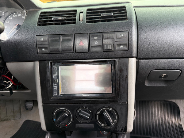 VOLKSWAGEN Saveiro 1.8 G3 PLUS