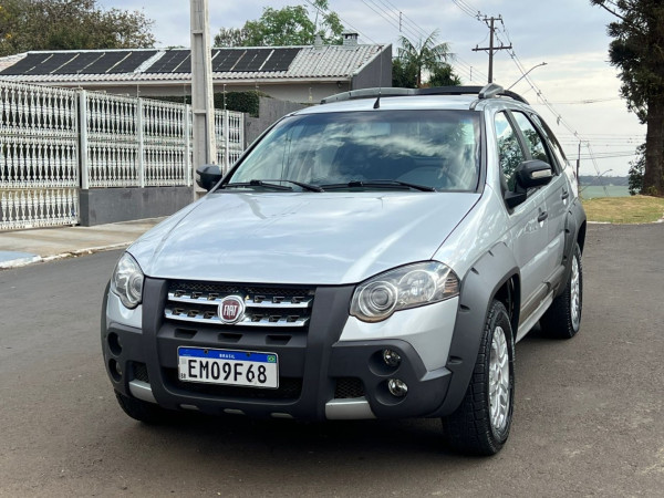 FIAT Palio Weekend 1.8 4P FLEX ADVENTURE LOCKER