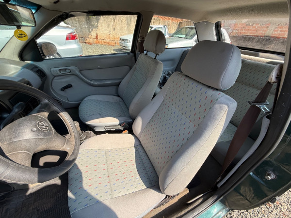 VOLKSWAGEN Gol 1.6 MI CL