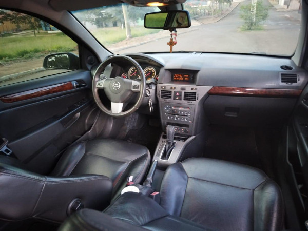 CHEVROLET Vectra Sedan 2.4 16V 4P FLEX ELITE AUTOMÁTICO