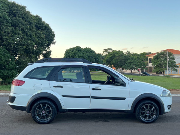FIAT Palio Weekend 1.4 4P FLEX TREKKING