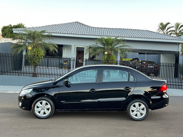 VOLKSWAGEN Voyage 1.6 4P FLEX