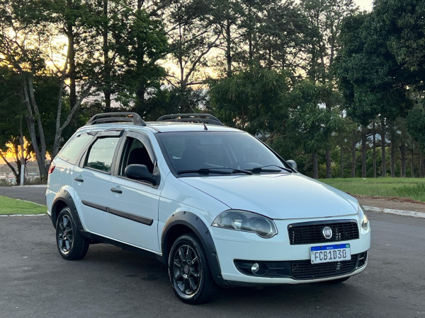 Palio Weekend 1.4 4P FLEX TREKKING