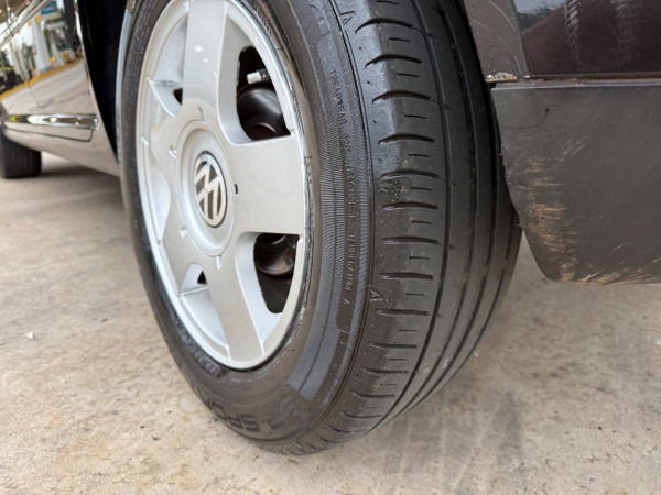 VOLKSWAGEN Golf 1.6 4P GENERATION