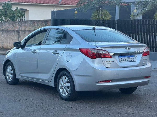 HYUNDAI HB 20 Sedan 1.6 16V 4P FLEX COMFORT PLUS AUTOMÁTICO