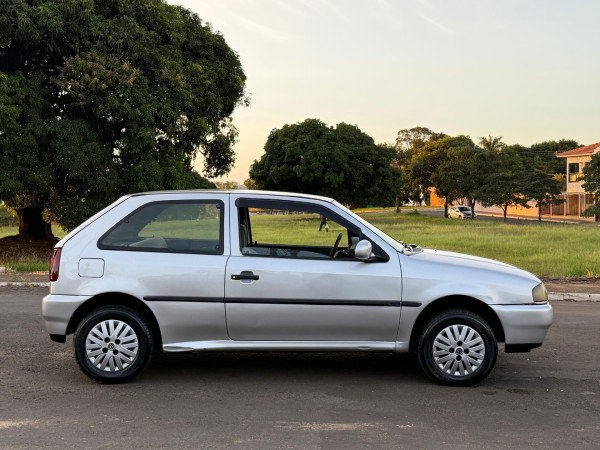 VOLKSWAGEN Gol 1.6 I