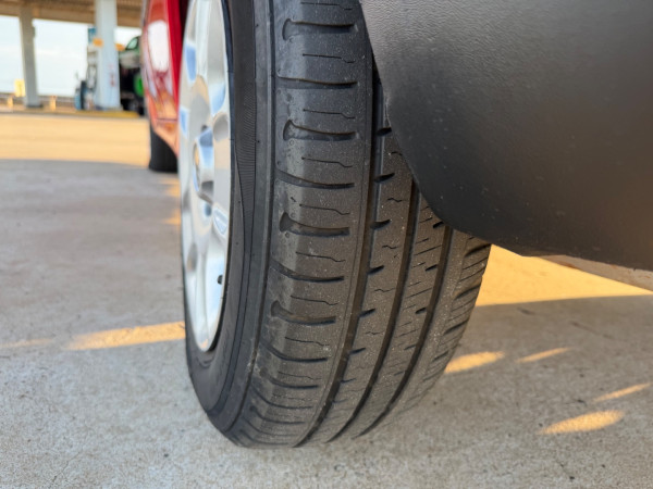 VOLKSWAGEN Gol 1.0 4P G4 TREND FLEX