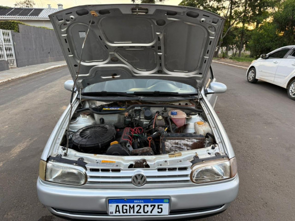 VOLKSWAGEN Gol 1.6 I