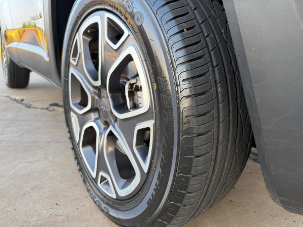 JEEP Renegade 2.0 16V 4P TURBO DIESEL LONGITUDE 4X4 AUTOMÁTICO