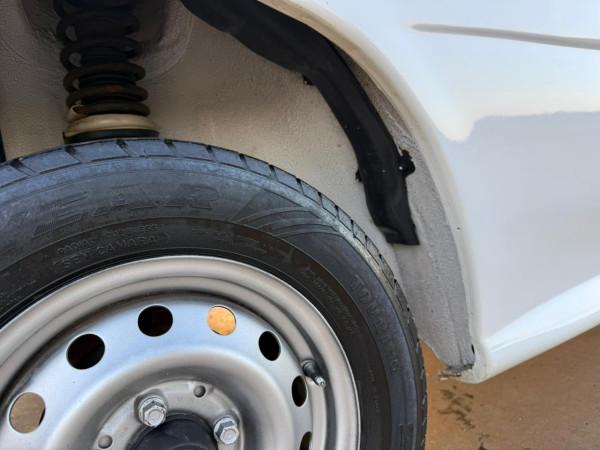 VOLKSWAGEN Gol 1.0 MI