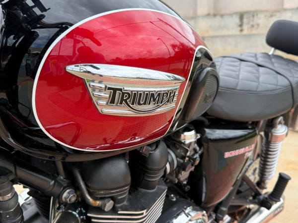 TRIUMPH Bonneville T100 900 Modelo sem Versão