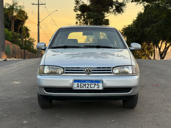 VOLKSWAGEN Gol 1.6 I