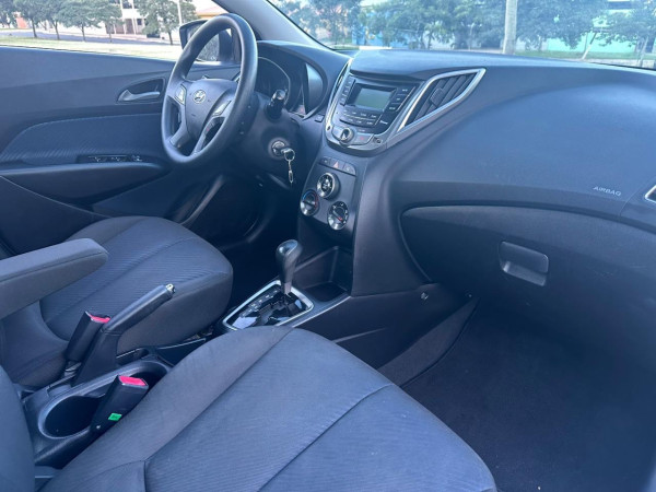 HYUNDAI HB 20 Sedan 1.6 16V 4P FLEX COMFORT PLUS AUTOMÁTICO