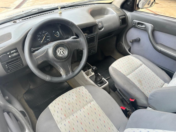 VOLKSWAGEN Gol 1.0 I